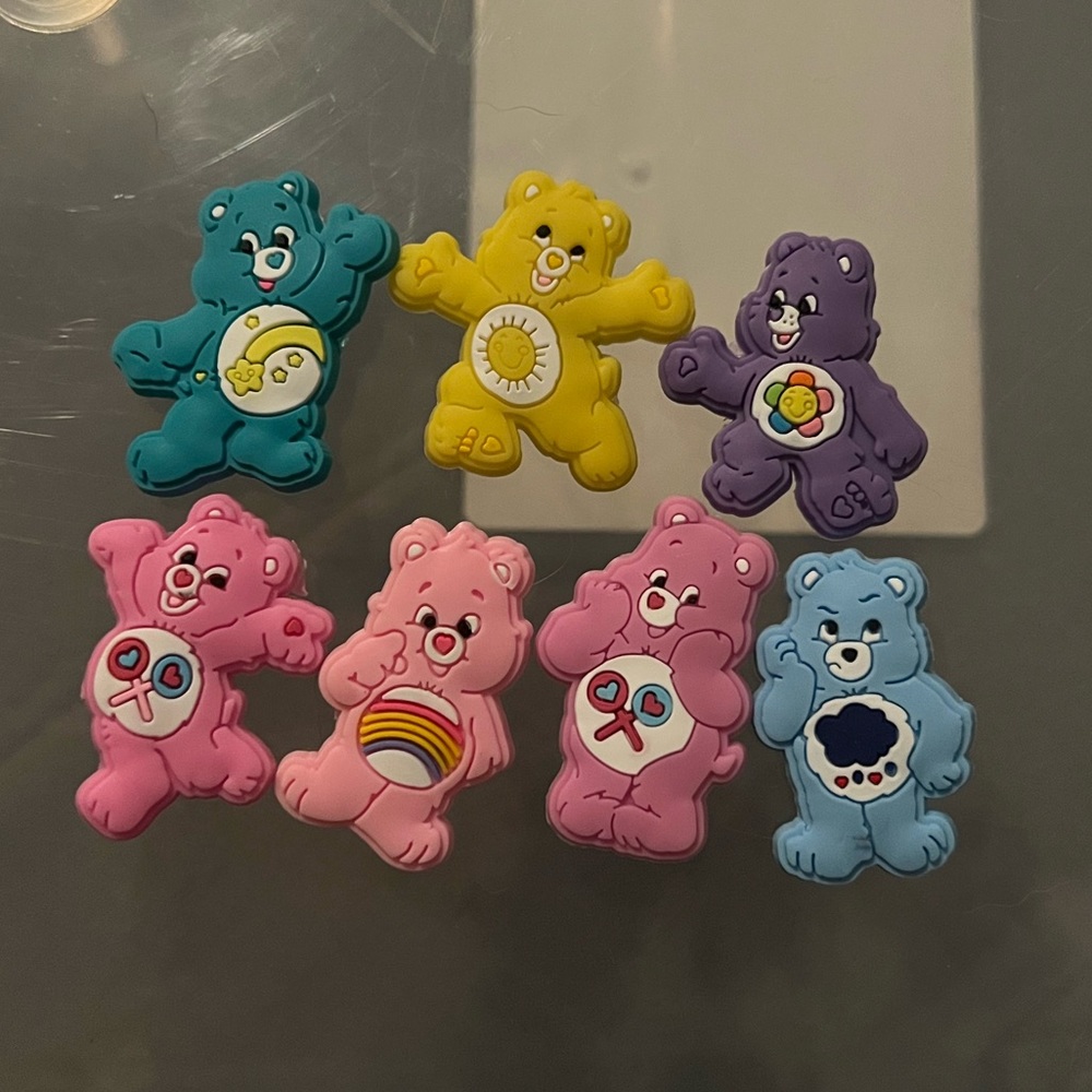 7 care bear croc charms